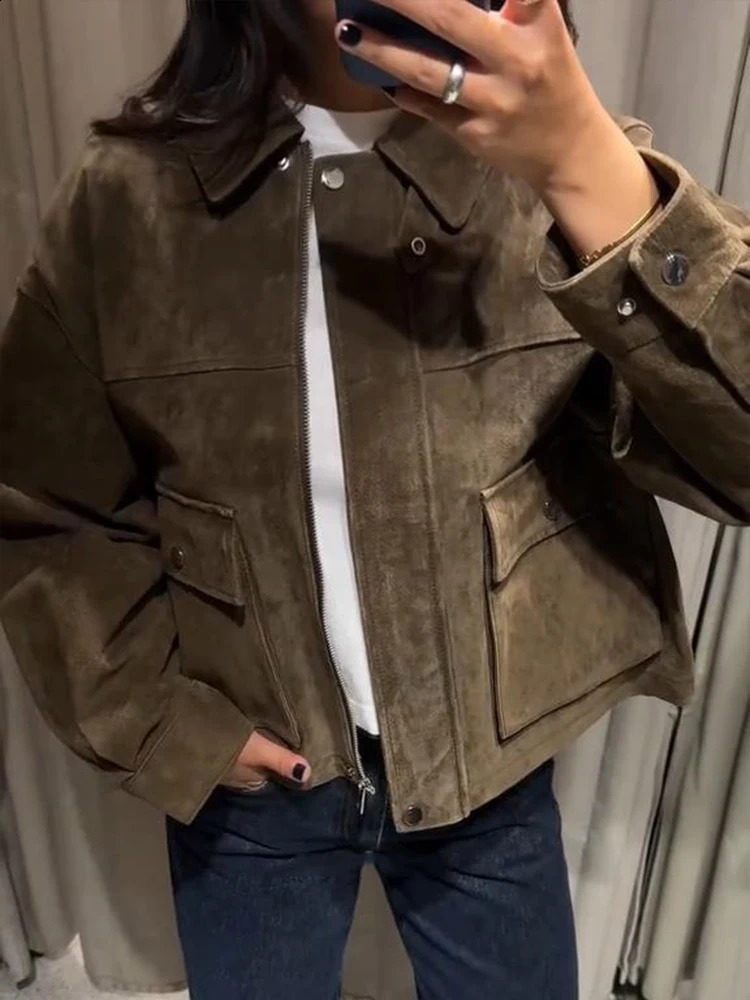 2025 Autumn Winter Brown Suede Bomber Jacket For Women Elegant Long Sleeve Zipper Lapel Coats Street Casual Lady Chic Outerwear 250904