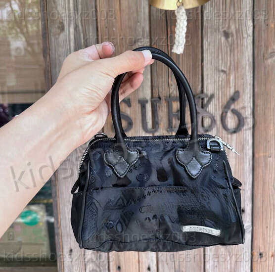 Chrome Bag Designer Bag Luxury Handbag Women Tote Bag Retro Autumn New Dark Crossbody Basket Bag Handbag Tote Shoulder For Women Luis Vuoitton Scarpe