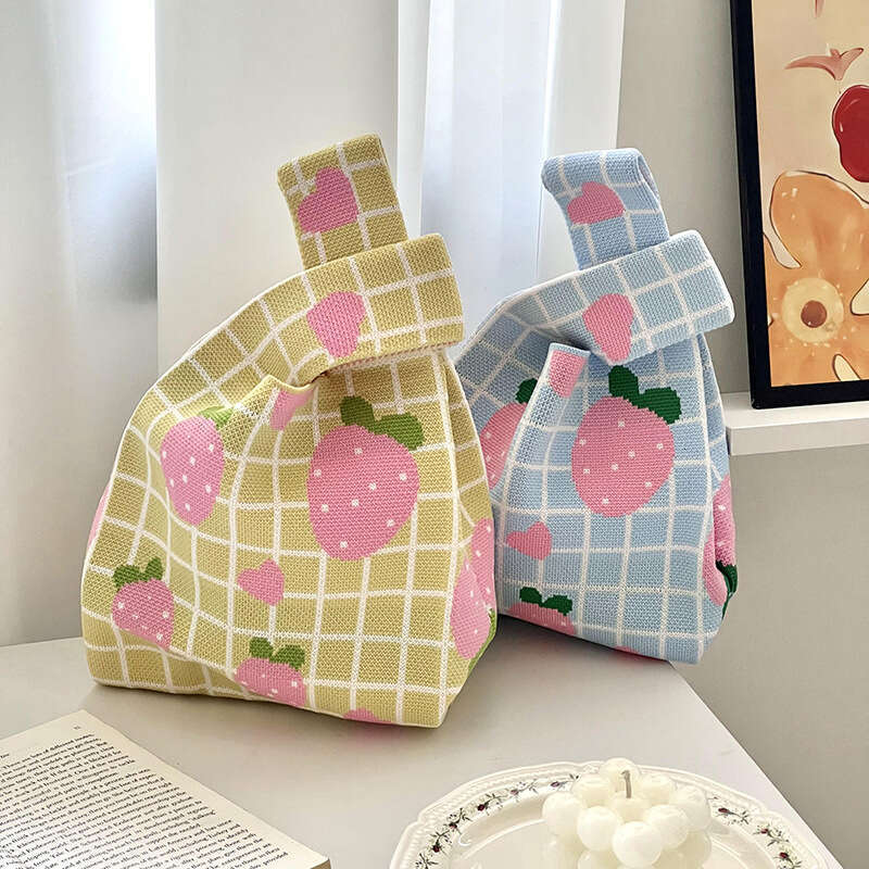 INS New Fruit Style Knitted Handbag Versatile Women's Shoulder Bucket Gift Bag