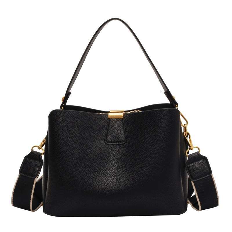 Trendy Fashion Handbag for Women 2024 Autumn Winter High-end Niche Bucket Stylish Versatile Crossbody Bag