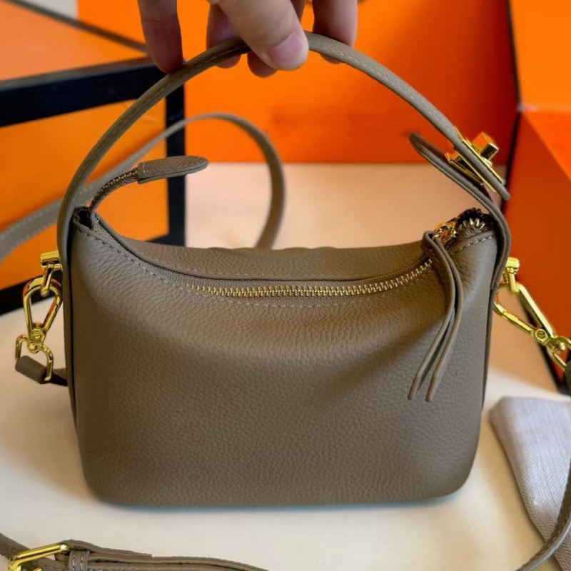 New lunch box design portable makeup bag high-quality high-end solid color shoulder bag light luxury fashion multifunctional crossbody bags