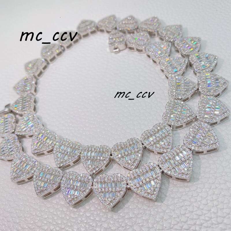 2024 New Hot Selling High Quality Hip Hop Jewelry HeartShape VVS Moissanite Cuban Chain Necklace