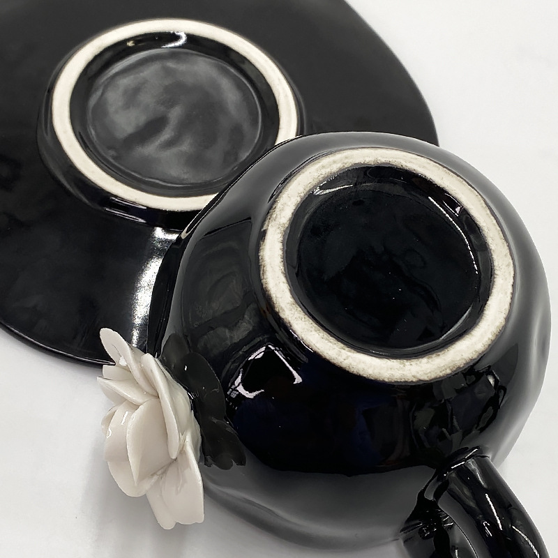 Designer Coffee Mug Camellia Bone Luxury Cup Set Elegant Coffee Cup Pair High-end Ceramic Tea Cup Tea Coffee Cup and Saucer Gift Set Drinkware