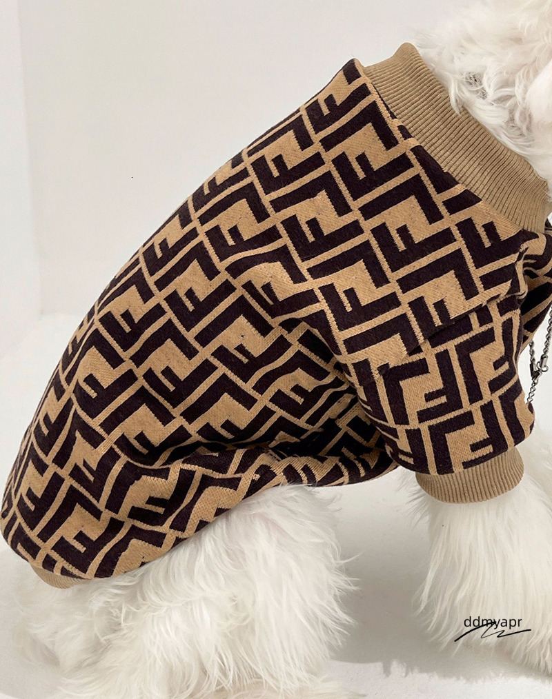 Ddmydec Designer Pet Sweater Large Dog Clothes Autumn And Winter Fashion Brand Warmer Than Bear Corgi Giant Expensive Teddy Golden Hair Samoyed