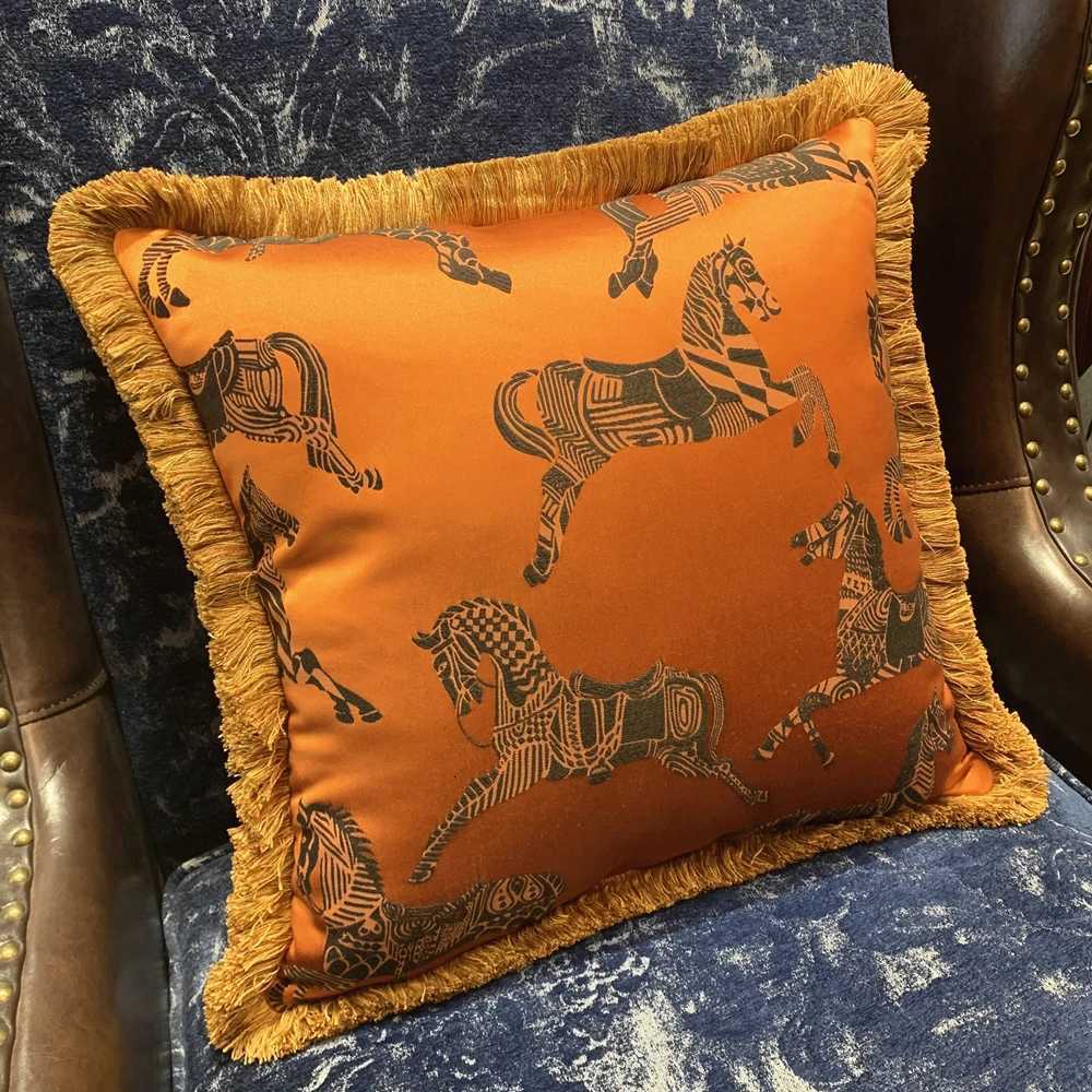 Luxury Fashion Soft Case Orange Horses Woven Interior Designer Quty Fringe Cushion Cover Sofa Window Furnishings 45x45cm Y250905