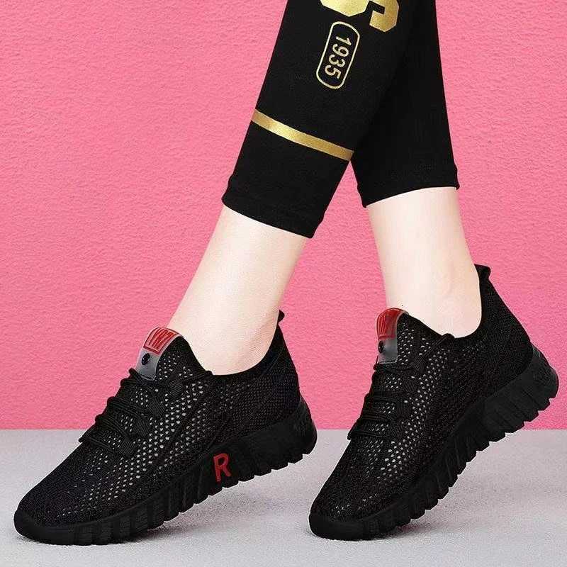 Basket Femme 2025 Womens Vulcanize Shoes for Outdoor Walking Shoes Breathable Cozy Women Zapatillas High Quality Sneakers Z250905