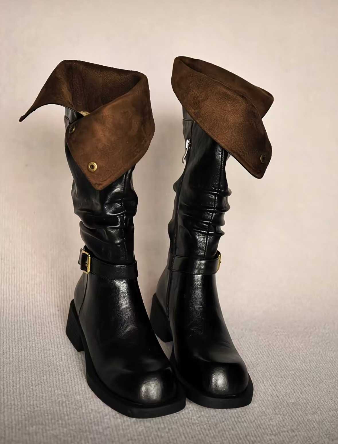 Cowhide Version 2025 Winter New ThickSoled Fashion Boots Reversible High Boots Belt Buckle Riding Boots Long Boots L250905