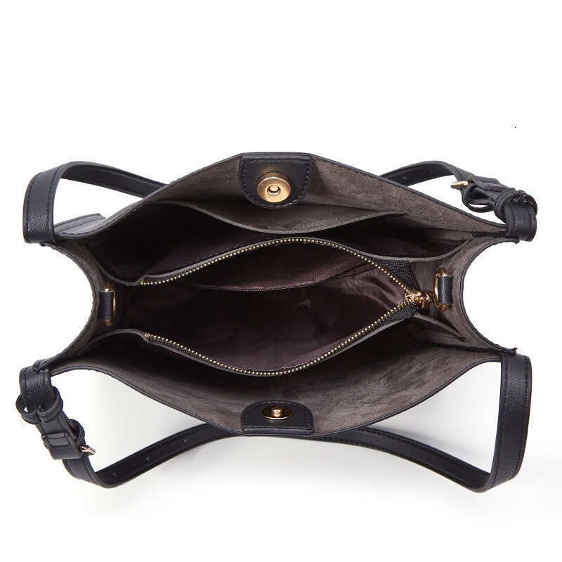 Baobao Women's 2024 New Fashion High Quality Network Popular Large Capacity Handheld Tote Casual One Shoulder Oblique