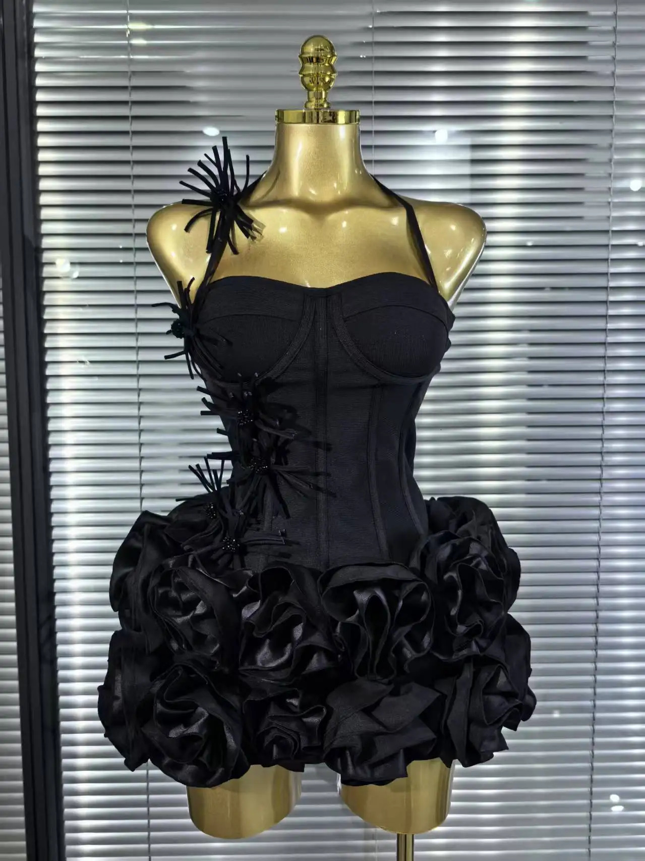 Red Black Women Sexy Halter Full Florals 2 Pieces Bodycon Mini Bandage Dress Celebrate Nightclub Party Birthday Outfit 250905