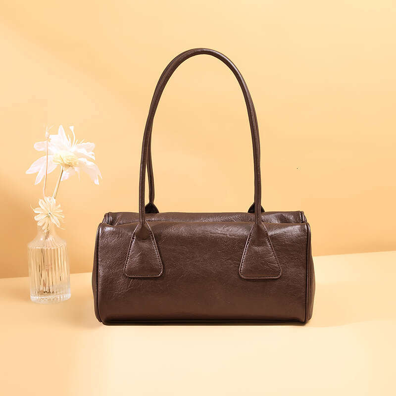 Niche 2025 New Underarm Bag Large Capacity Versatile Single Shoulder Textured Commuter Handbag