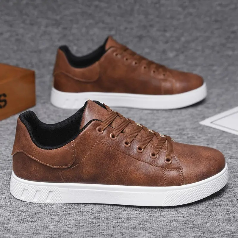 Spring Classic Men Leather Casual Shoes Crossborder Versatile Man Sneakers Loafers Fashion Large Size Board Shoes 250904
