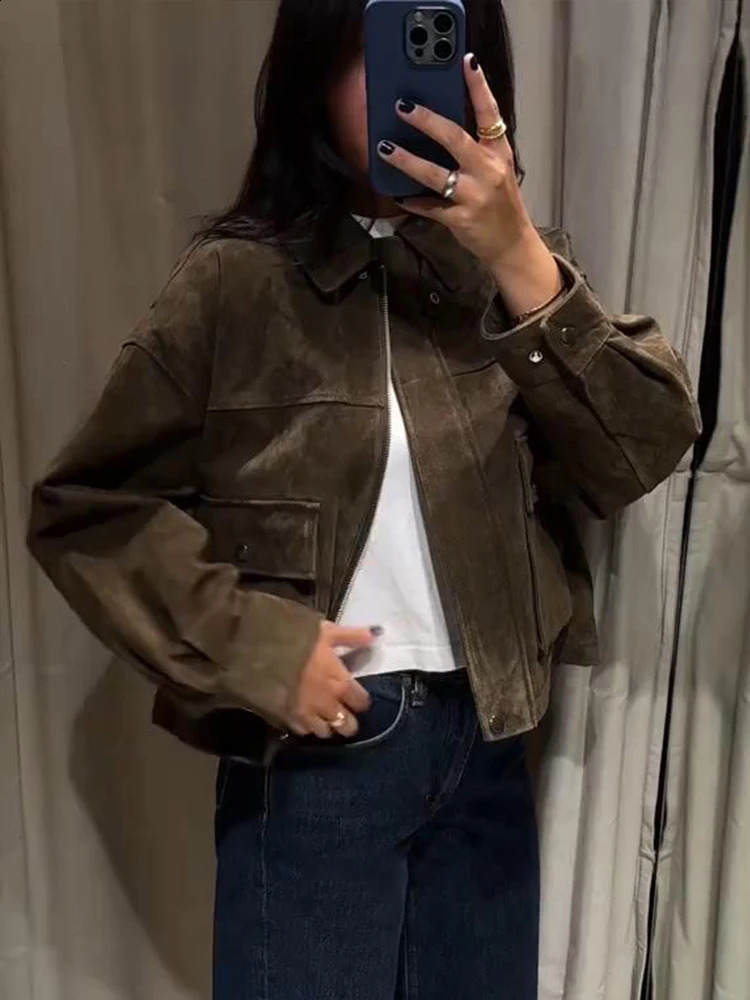 2025 Autumn Winter Brown Suede Bomber Jacket For Women Elegant Long Sleeve Zipper Lapel Coats Street Casual Lady Chic Outerwear 250904