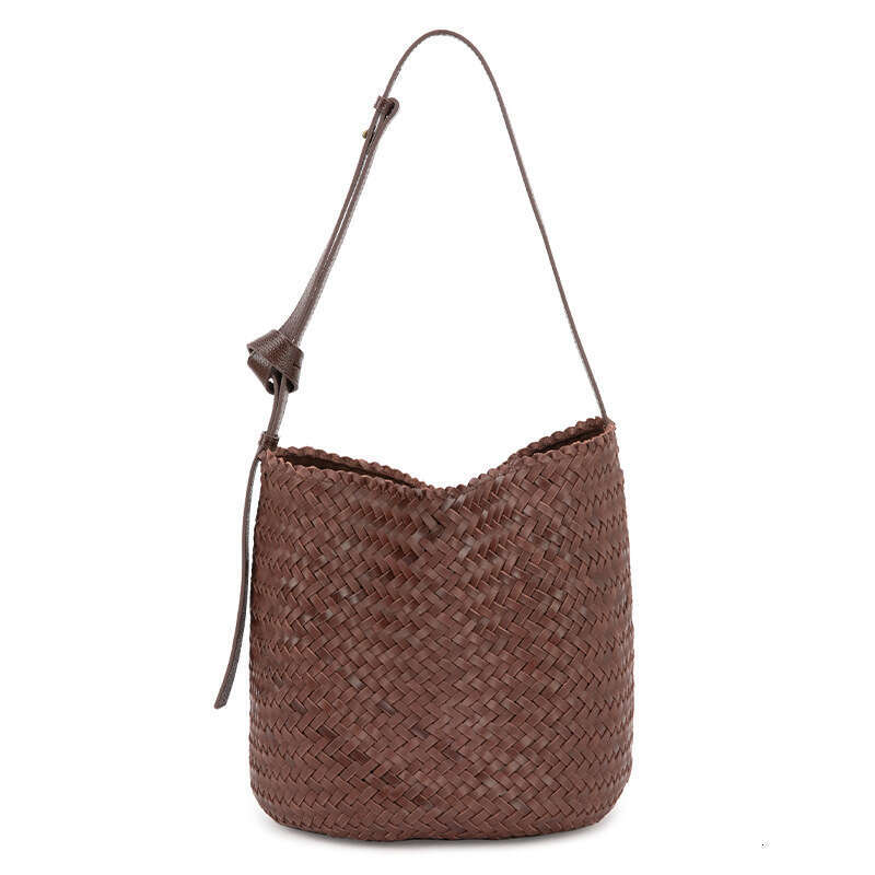 Woven for Women, Niche First Layer Vegetable Tanned Genuine Leather, Single Shoulder Crossbody Casual Basket Bag, Bucket Bag