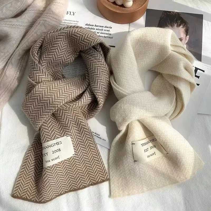 Women Winter Scarves High Quality Knitted Scarf Korean Style White Vintage Stripe Pattern Scarves Winter Outdoor Warm ScarvesXJ250905
