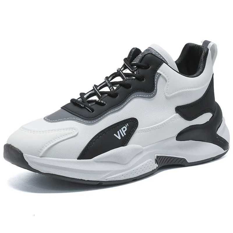 2025 Flat Bottomed Casual Sports Shoes Mens Casual Shoes Wearresistant Skateboard Shoes Walking Leisure Running Sneakers Z250905