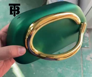 TB BHULAMTE Designer Bag Luxury Bag European And American Retro Niche Wine Red Metal Box Small Square Bag Party Versatile Phone Clutch Crossbody Small