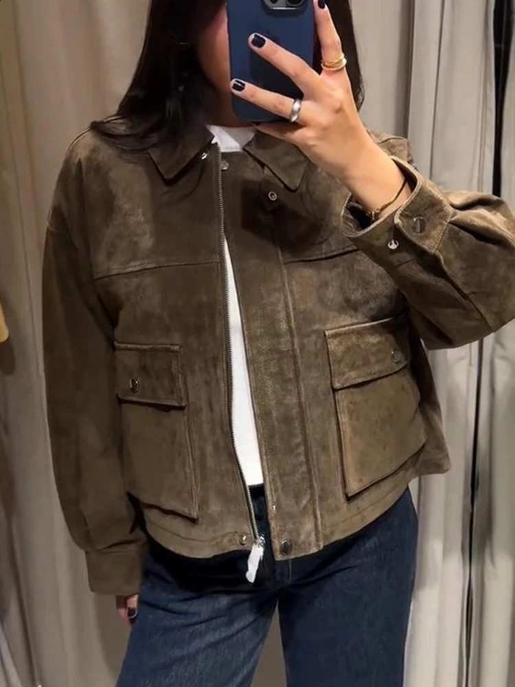 2025 Autumn Winter Brown Suede Bomber Jacket For Women Elegant Long Sleeve Zipper Lapel Coats Street Casual Lady Chic Outerwear 250904