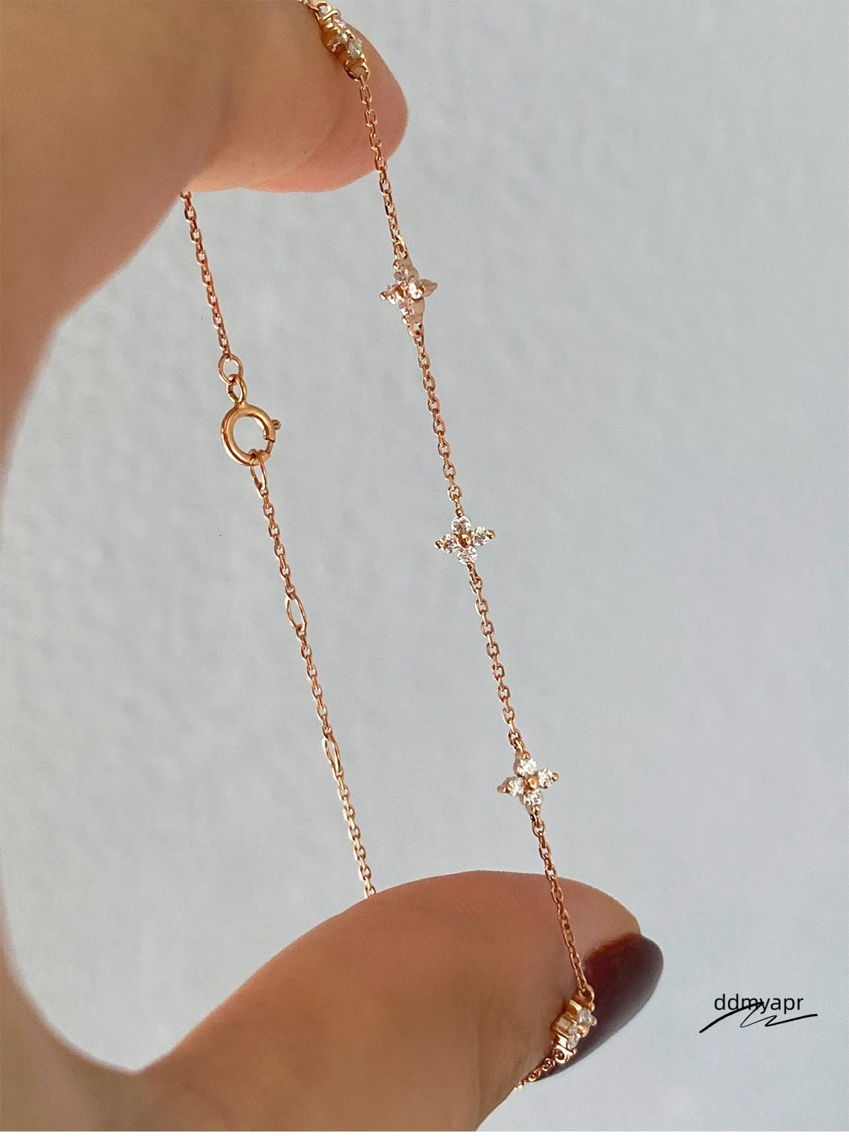 Summer Flowing Light~S Plated Gold Four Leaf Grass Sky Star Bracelet Simple Zircon ddmyday Pure Sier Womens 250710 ddmyday ddmyday ddmyday ddmyday