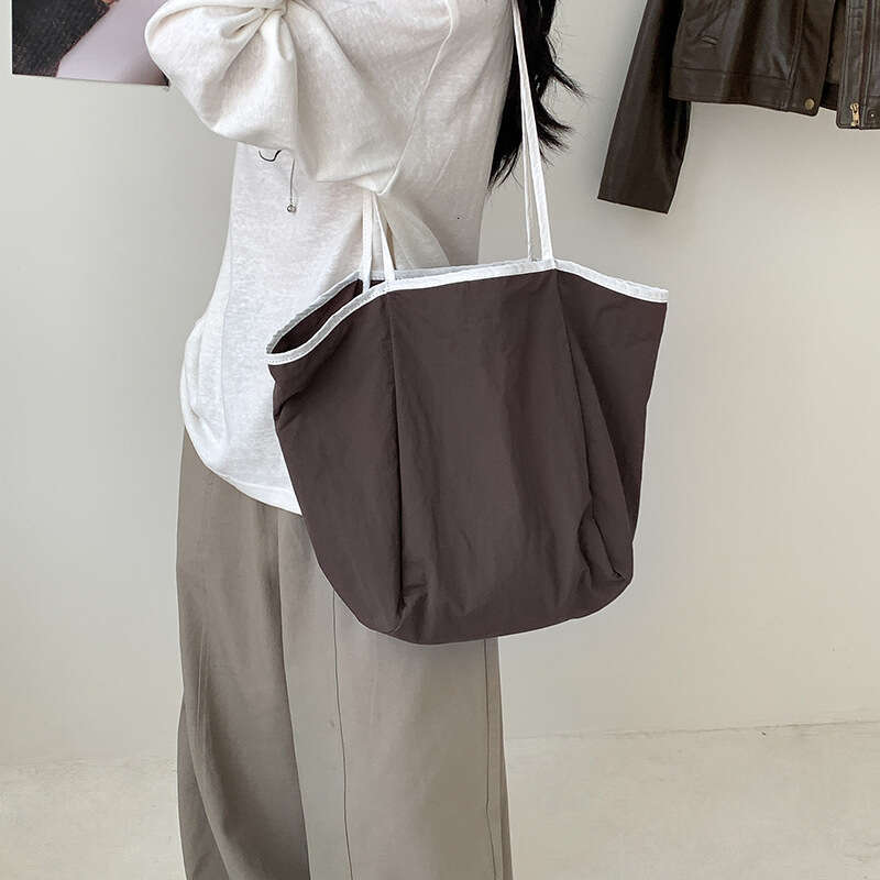 Korean Fashion Nylon Tote for Women 2025 Autumn Winter New Color-Block Casual Versatile Large Capacity Shoulder Bag