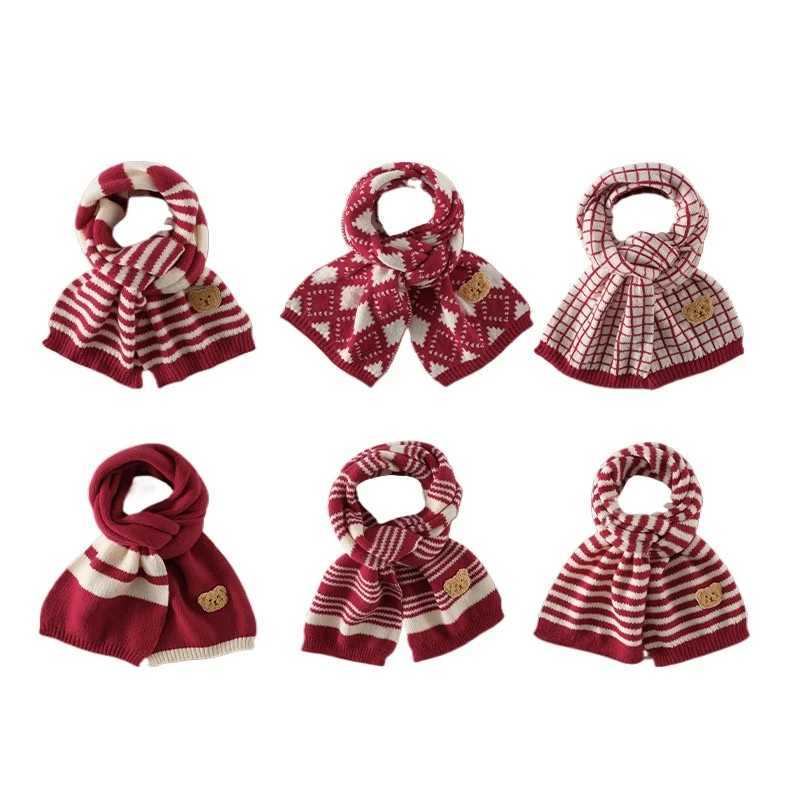 Scarf La Winter Warm Christmas Scarf New Years Gift Red Highend Childrens Knitted Bear Parentchild Party Collar GiftXJ250905