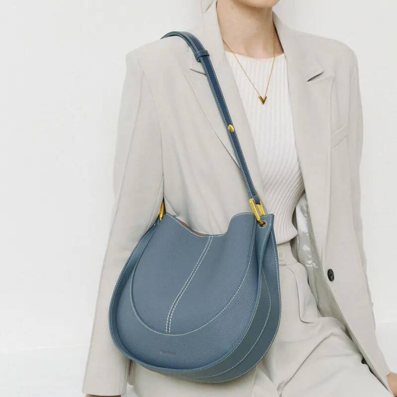 Fashion Women's Large capacity Designer Shoulder Bag High Quality Cowhide Handbags Women Crossbody Saddle Bags