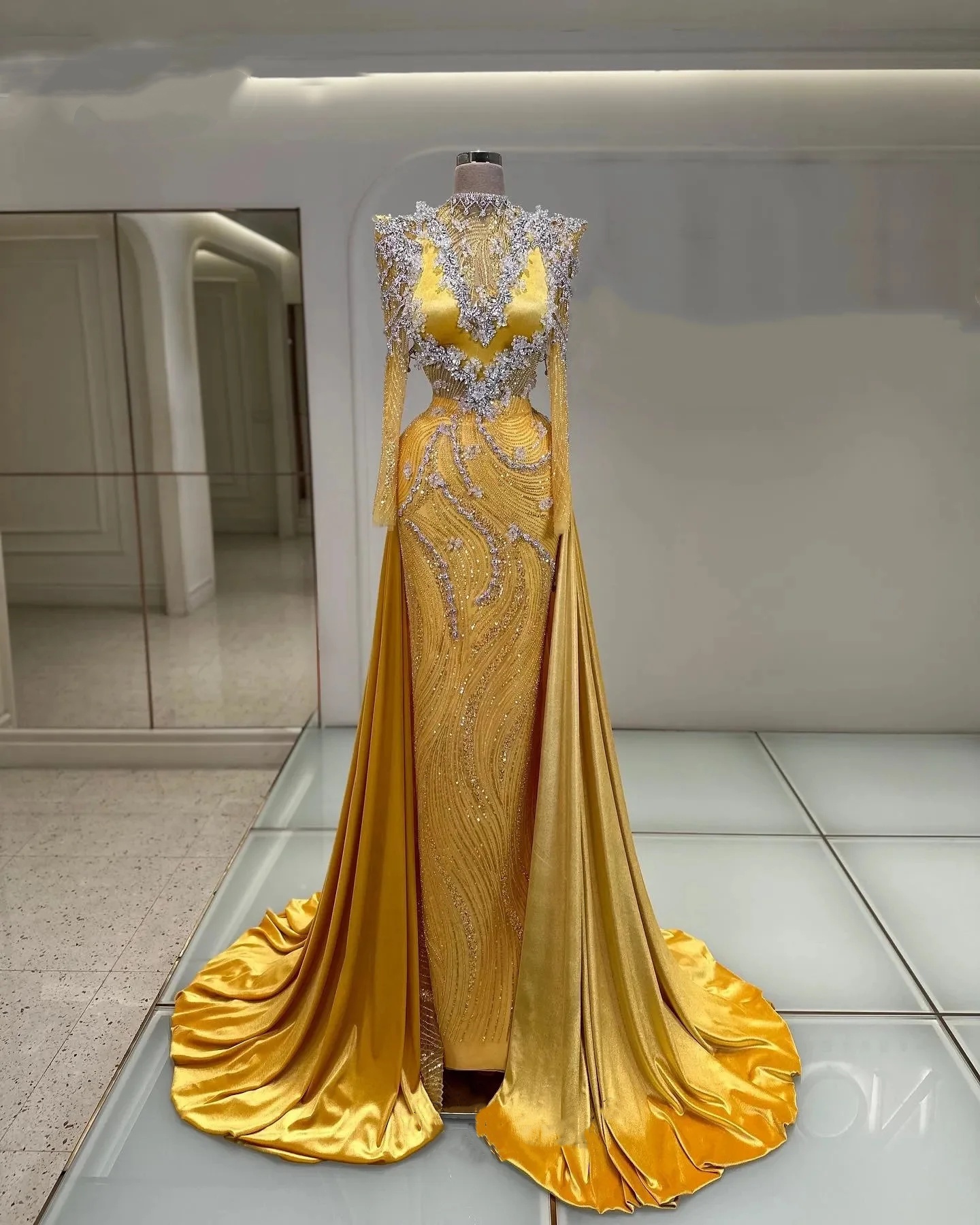 Sparkly Crystal Evening Dresses Rhinestone Prom Dress Overskirts High Neck Long Sleeves Mermaid Party Gowns Vestidos De Noche Plus Size