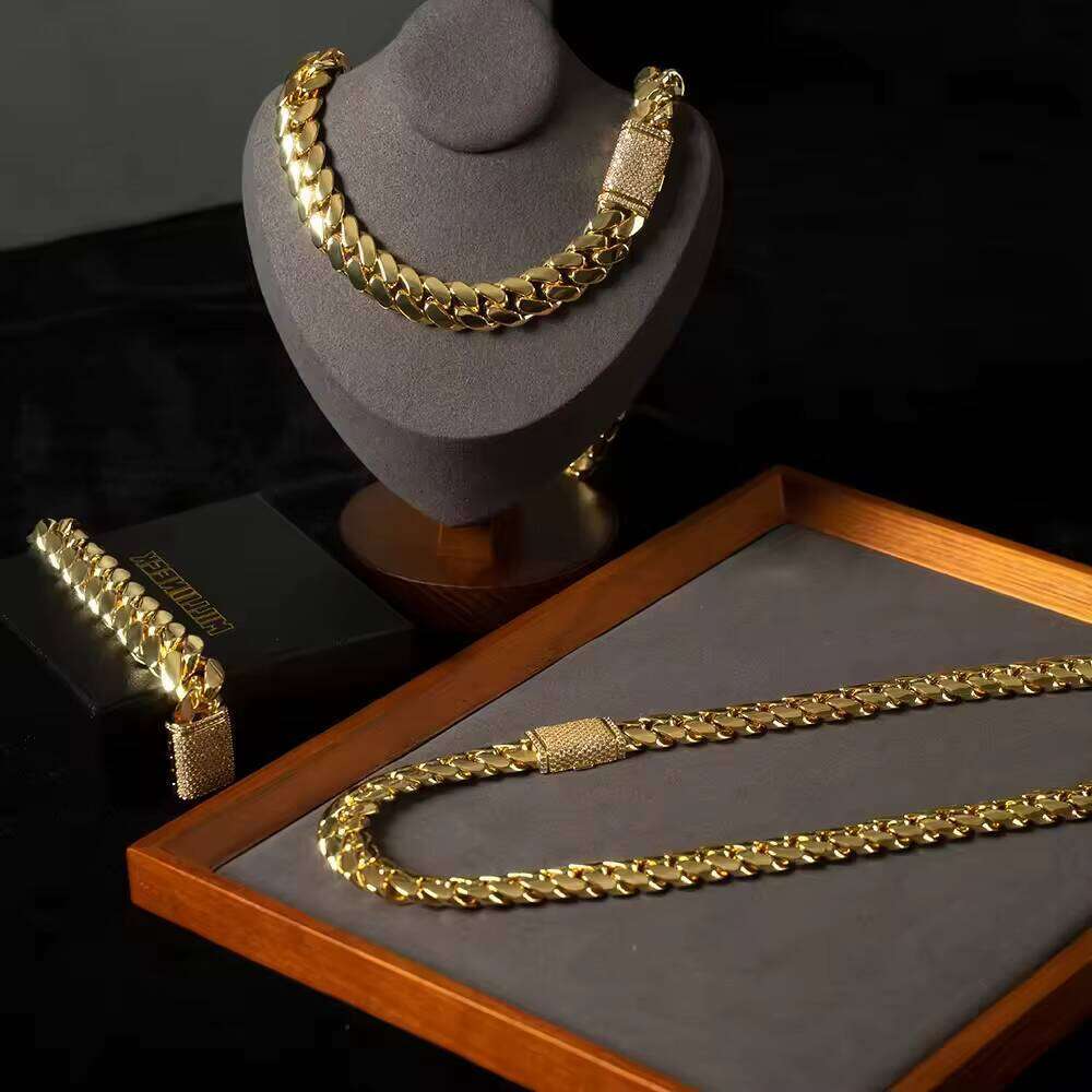 Wholesale 32MM Cuban Link Bracelet and Heavy Gold Custom Stainless Steel Hip Hop Necklace for Men Moissanite Necklaces