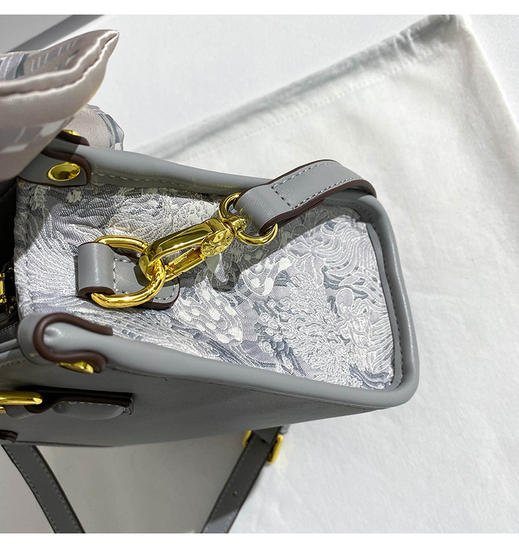 Luxury Bag TB BHULAMTE Designer Bag One-piece Dropshipping Large Capacity Printed Commuter Tote Bag 2025 New Embroidered Handheld Small Square Bag Who