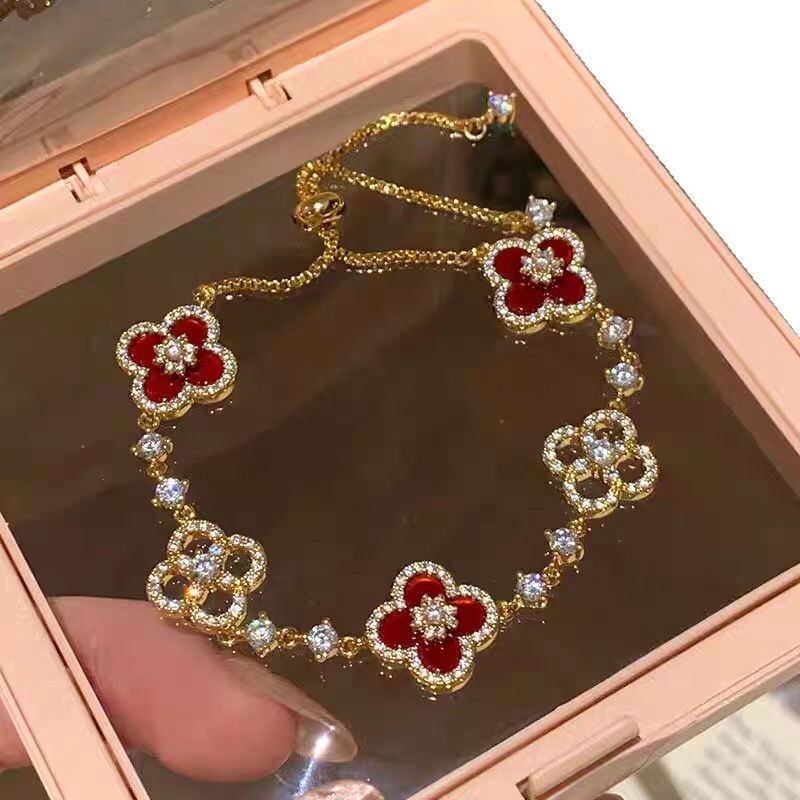 Luxury Brand Designer Jewelry Luxurious Lucky Clover Bracelet Exquisite White Light Luxury French Adjustable Women's Jewelry