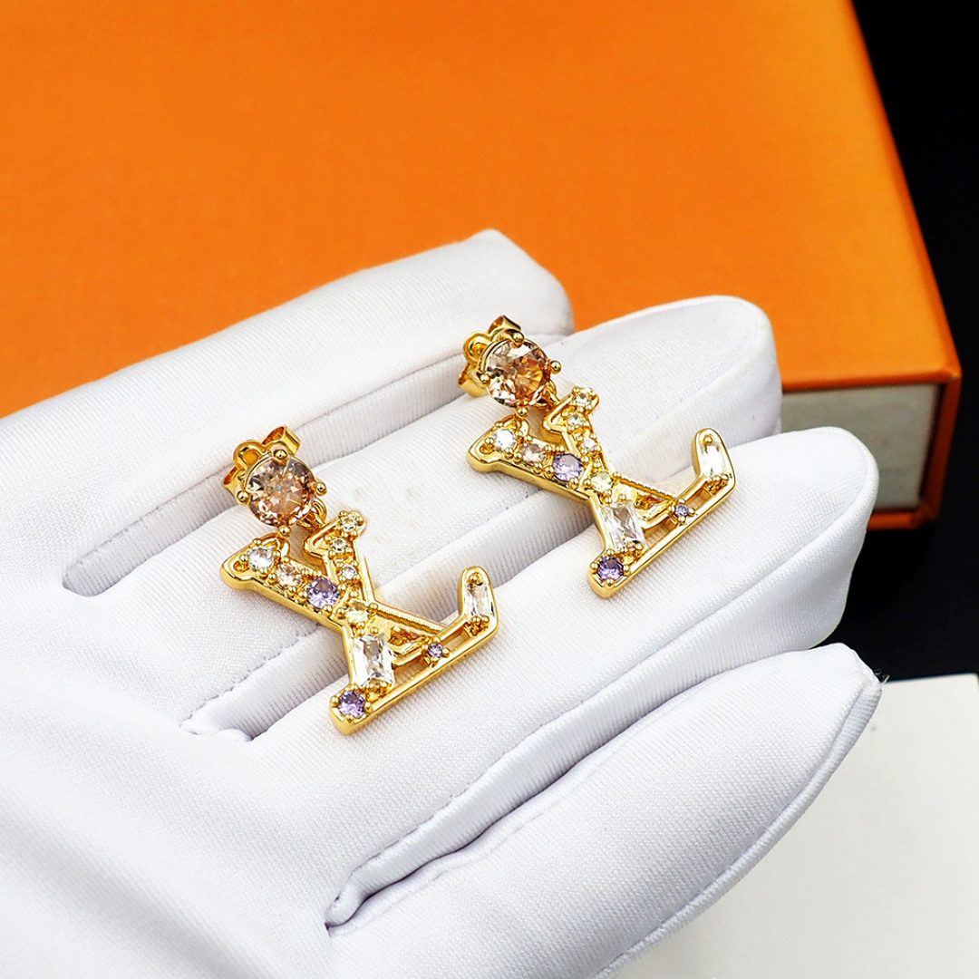 2025 Designer Earring 18K Gold Plated Alphabet Letter Hollow Stud Earring Paved Cubic Zirconia Diamond Fashion High-end Jewelry Valentine's Day