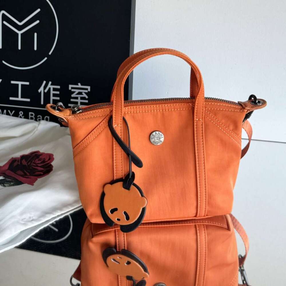 New Niche Macaron Color Mini Tote Handheld Shoulder Crossbody Bag Simple Fashion Lightweight Trendy
