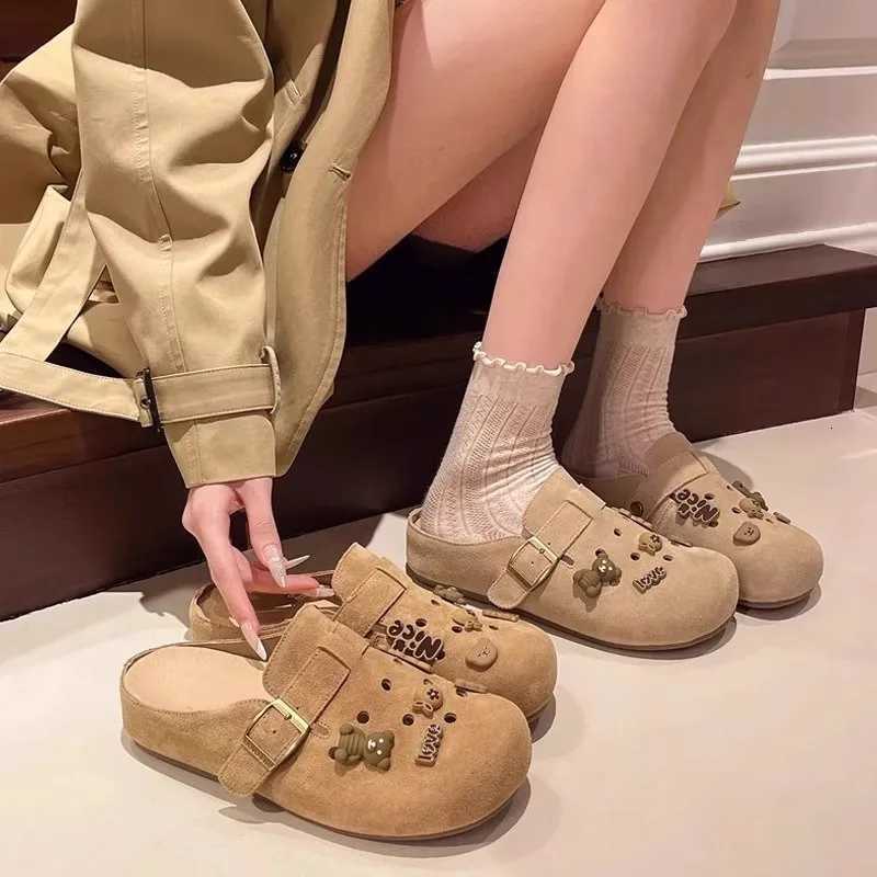 New Women Suede Clogs Slippers Soft Insole Sandals with Arch Support Shoes Outdoor Beach Suede Clogs Slippers Women Sandals W250905