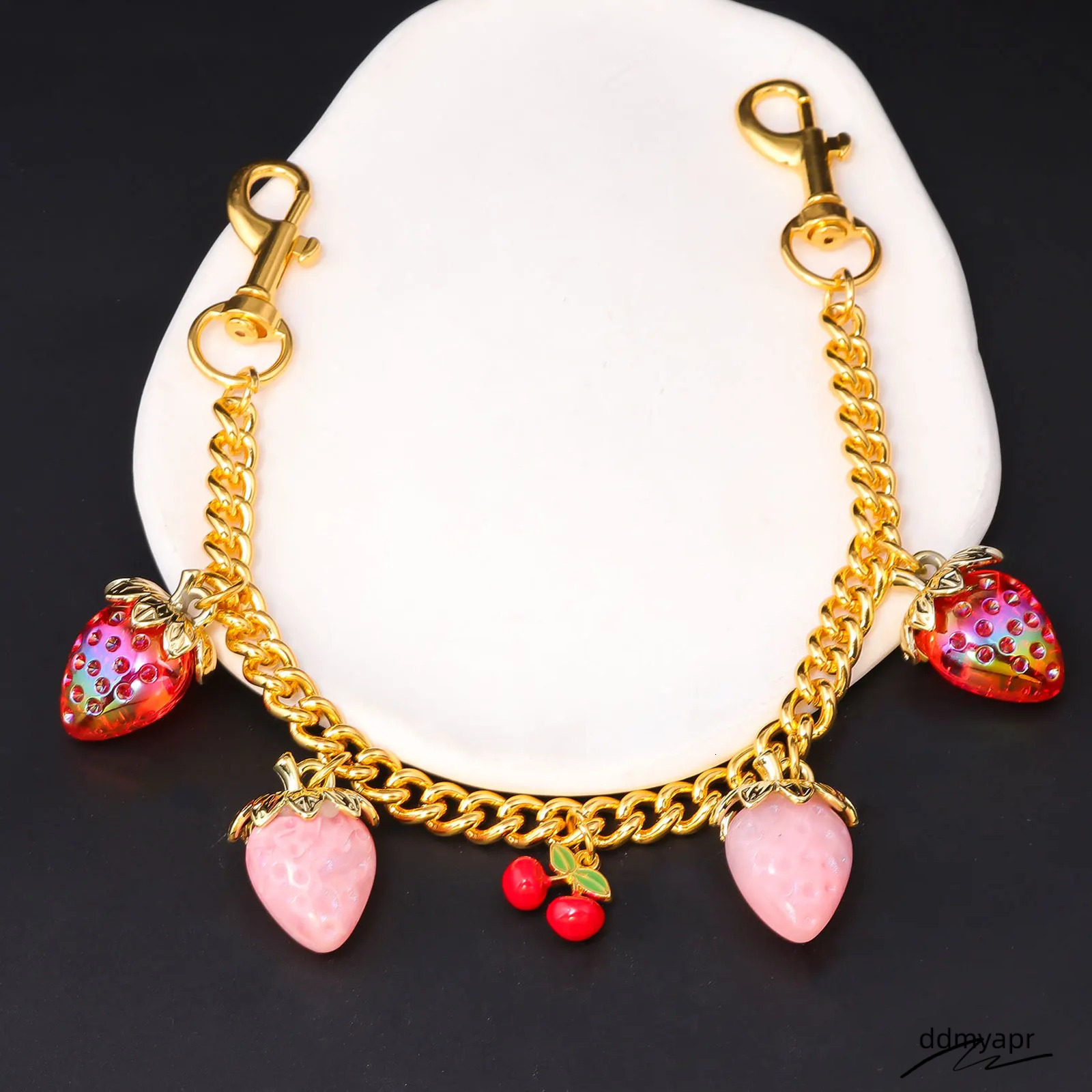 Fashion Women DIY ddmydec Pink Strawberry Pendant Exquisite Cherry Keychain School Student Charm Mothers Day Gift Bag Accessory 250714