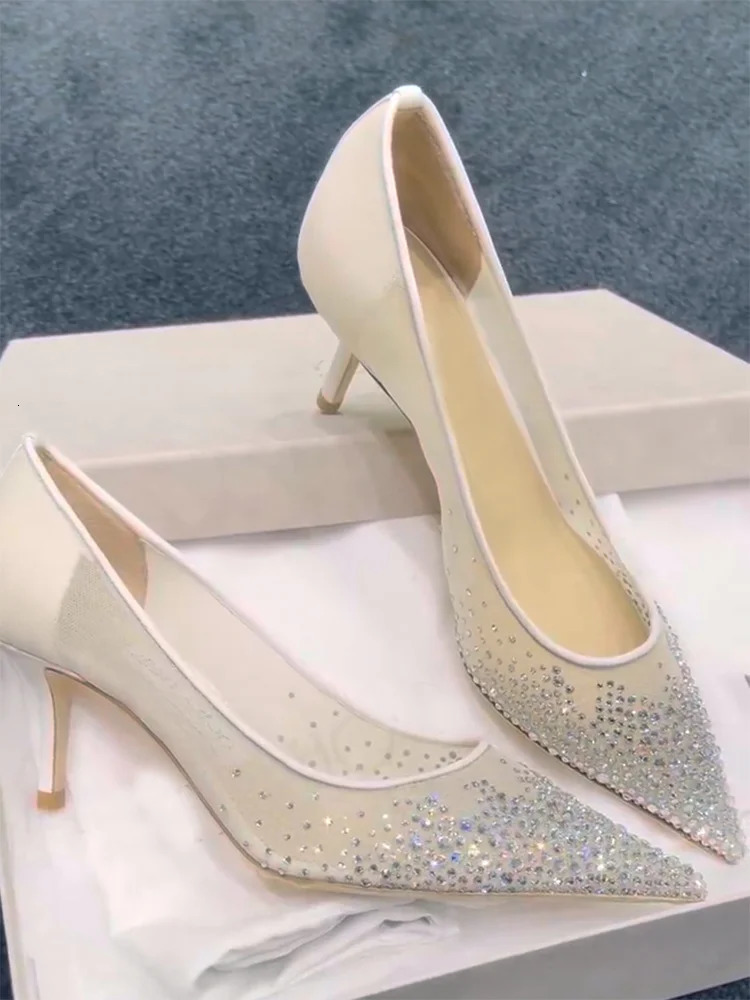 Summer Fairy T Lace High Heels Pointed Toe Sexy Thin Heel Womens Faion Single oes Glittering Bule Strap 250905