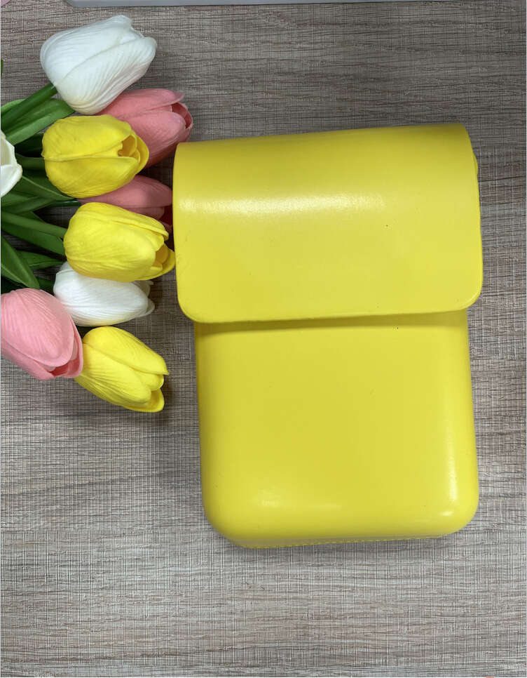 2025 New Fashion Versatile Vertical Square Korean Style Shell Texture Phone Commuter Crossbody Small Bag