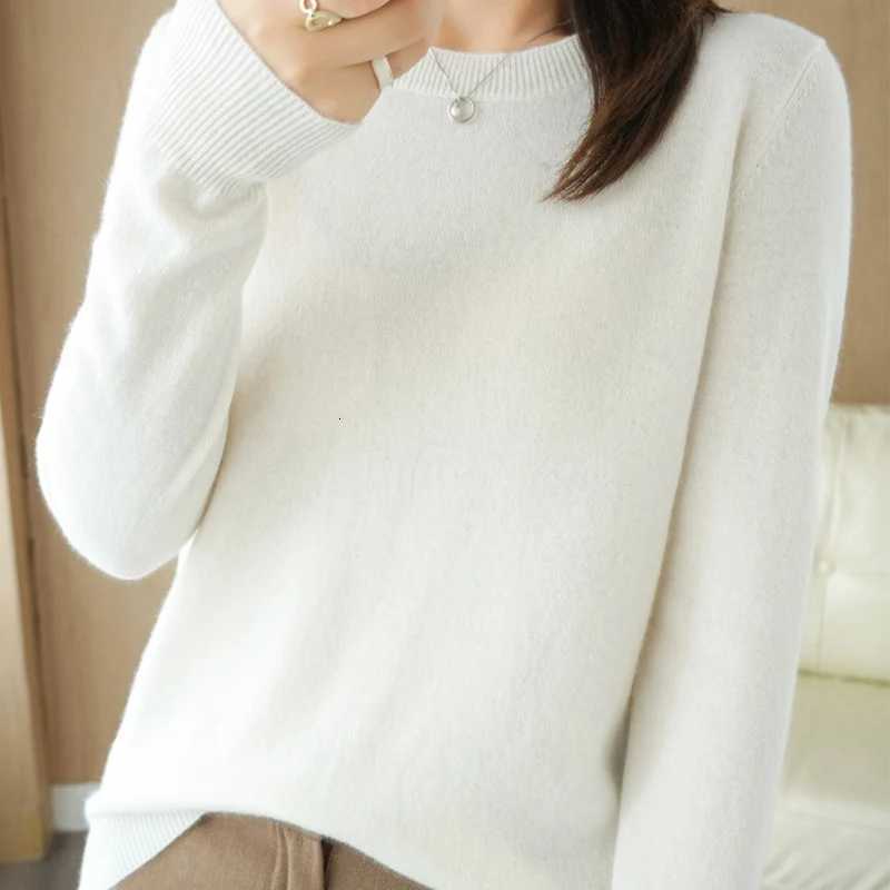 Autumn Winter Basic Knitted Pullover Women Solid Color Round Neck Sweater Woman All Match Long Sleeve Knitwear Bottoming Shirt Z250905
