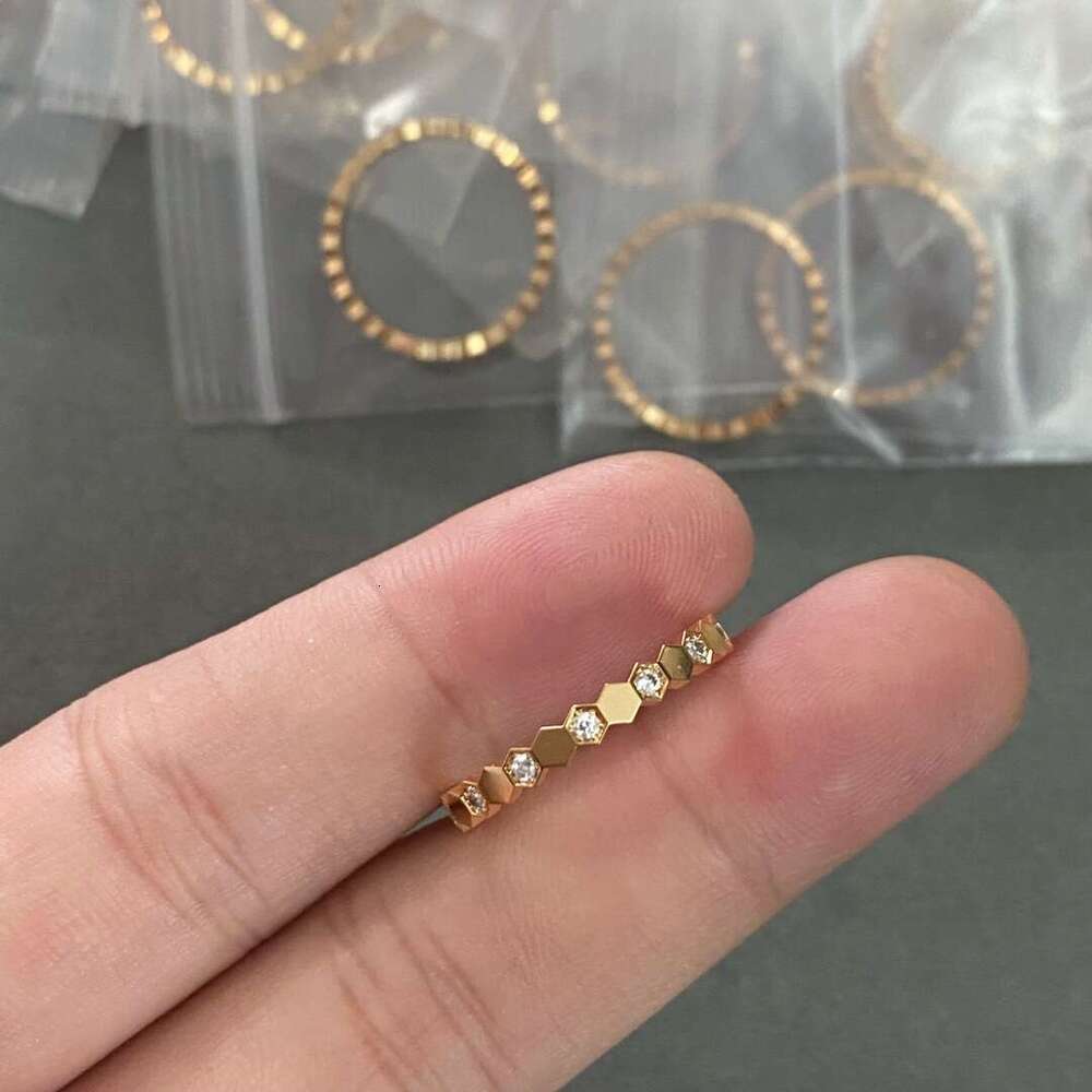 Honeycomb Ring for Women with Diamond Rose Gold Fashionable High-end Precision CNC Craftsmanship Internet Celebrity Live Streaming
