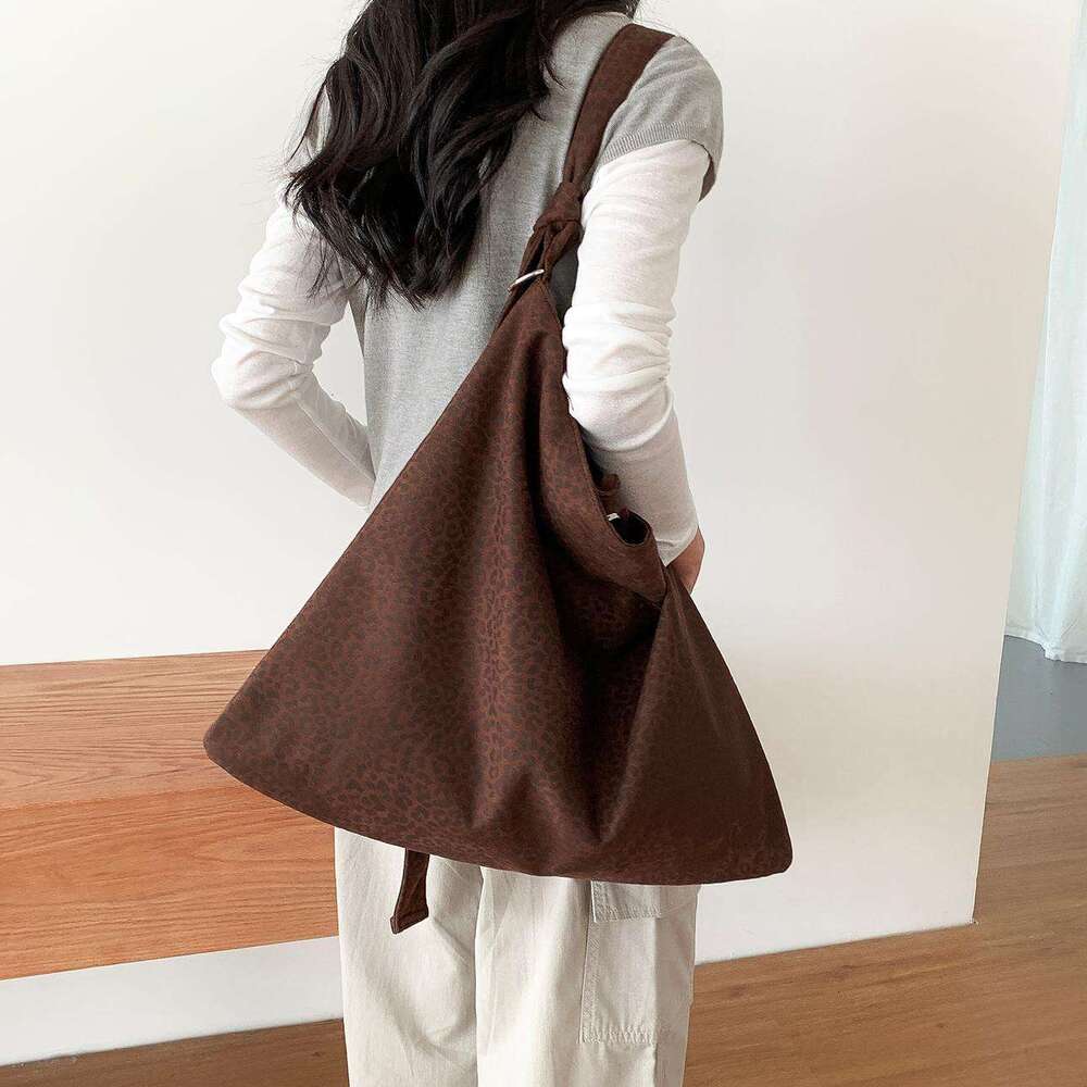 Casual Leopard Print for Women Versatile 2025 New Large Capacity Tote Commuter Crossbody Shoulder Bag