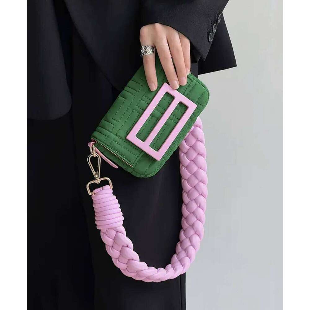 2024 Mobile Phone Woven Strip Mini Bag Single Shoulder Messenger Small Flap Crossbody Fashion Women Designer New