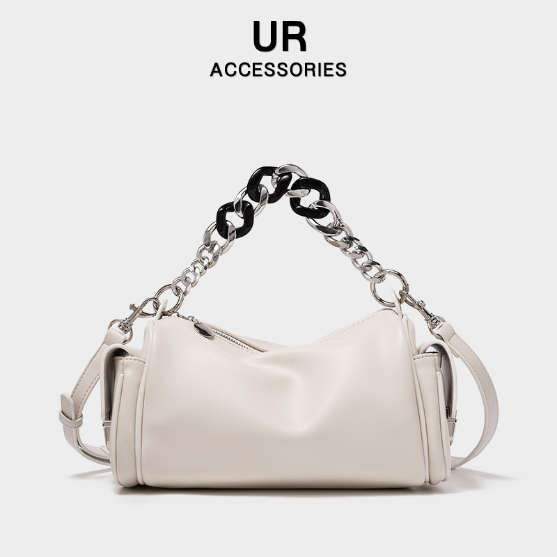 2025 New Women's Soft Leather Crossbody Premium Chain Pillow Motorcycle Boston Large Capacity Bag fashion Designer