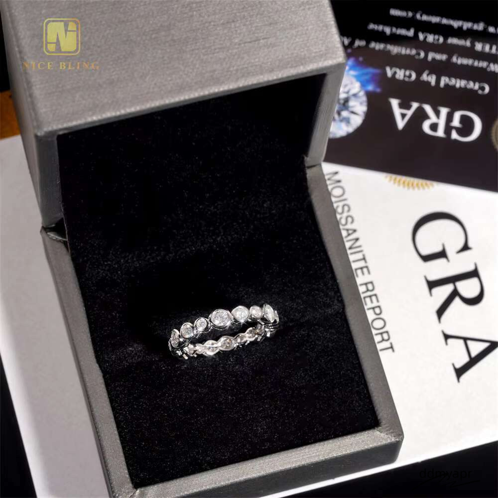 Fine Jewelry S Sier Bezel Radiant Cut ddmyday VVS Moissanite Ring Women Finger Rings Wedding Engagement