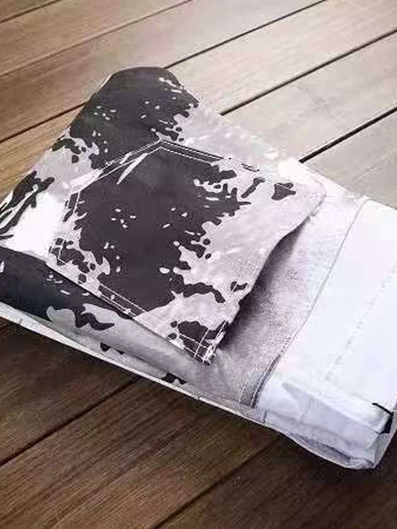 Mens Jeans Casual Black And Grey Printed Denim Pants Slim Fit Straight Leg Comfort Mid Waist White Trousers W250905