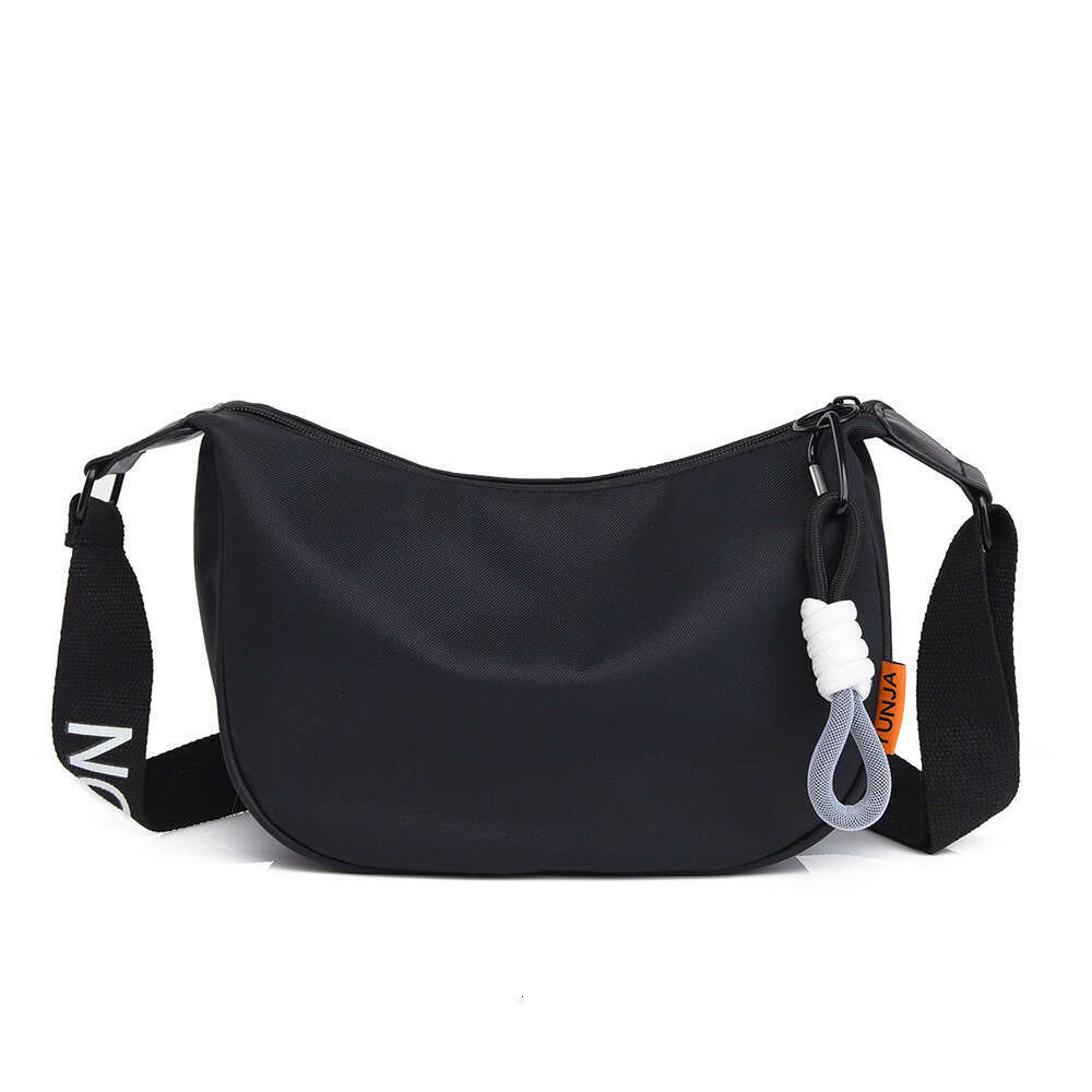 Fashion Casual Large Capacity Dumpling Women 2025 New Style Personality Versatile Trendy Brand Niche Simple Crossbody Bag