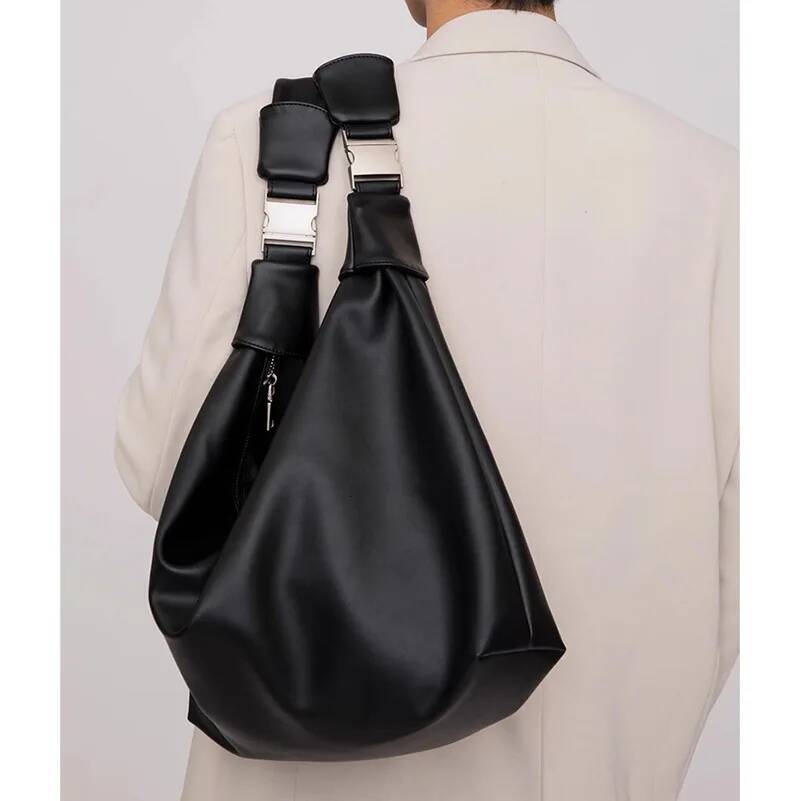 New Versatile Soft Leather Men's Dumpling Casual Shoulder Crossbody Bag Female Capacity Totes Hobos Handbags Large high-quality