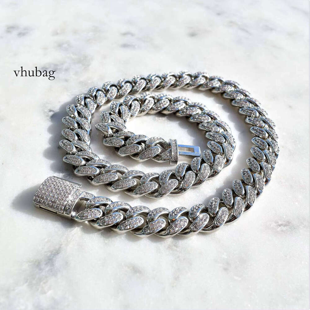 Hip Hop Moissanite Iced Out Dia 10mm Sier Cuban Link Chain for Men