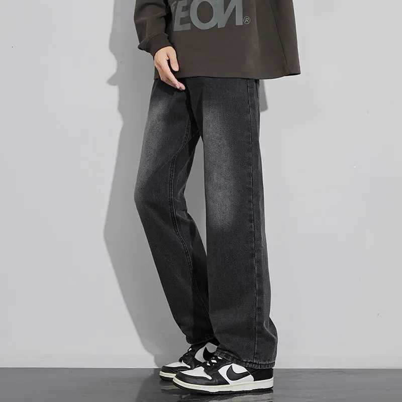 Jeans Men Wide Leg Explosive Jeans Male Loose Straight Denim Pants 2025 Autumn Harajuku Vintage Blue Trousers Streetwear Clothes W250905