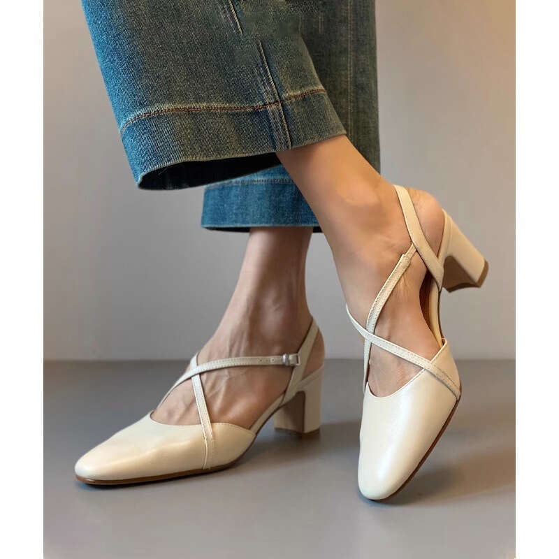 Off-White Cross Strap Backless Sandals for Women Summer Chunky Heel Closed-Toe Mid-Heel Commuter Roman Shoes