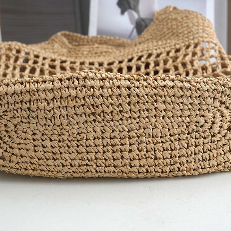 New French Style Large Capacity Hollow Woven Straw Versatile Casual Shoulder Women's Vacation Beach Bag