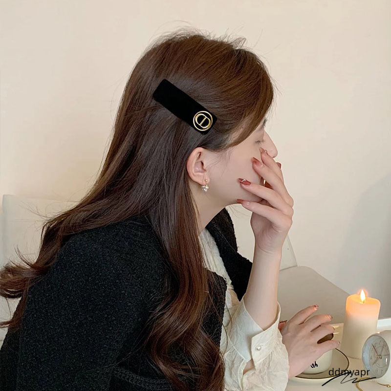 Elegant Socialite High-End Black Side Bang Veet Accessory For Women Autumn Winter Little Style Hair BB ddmyday Clip 250710 ddmyday ddmyday ddmyday ddm