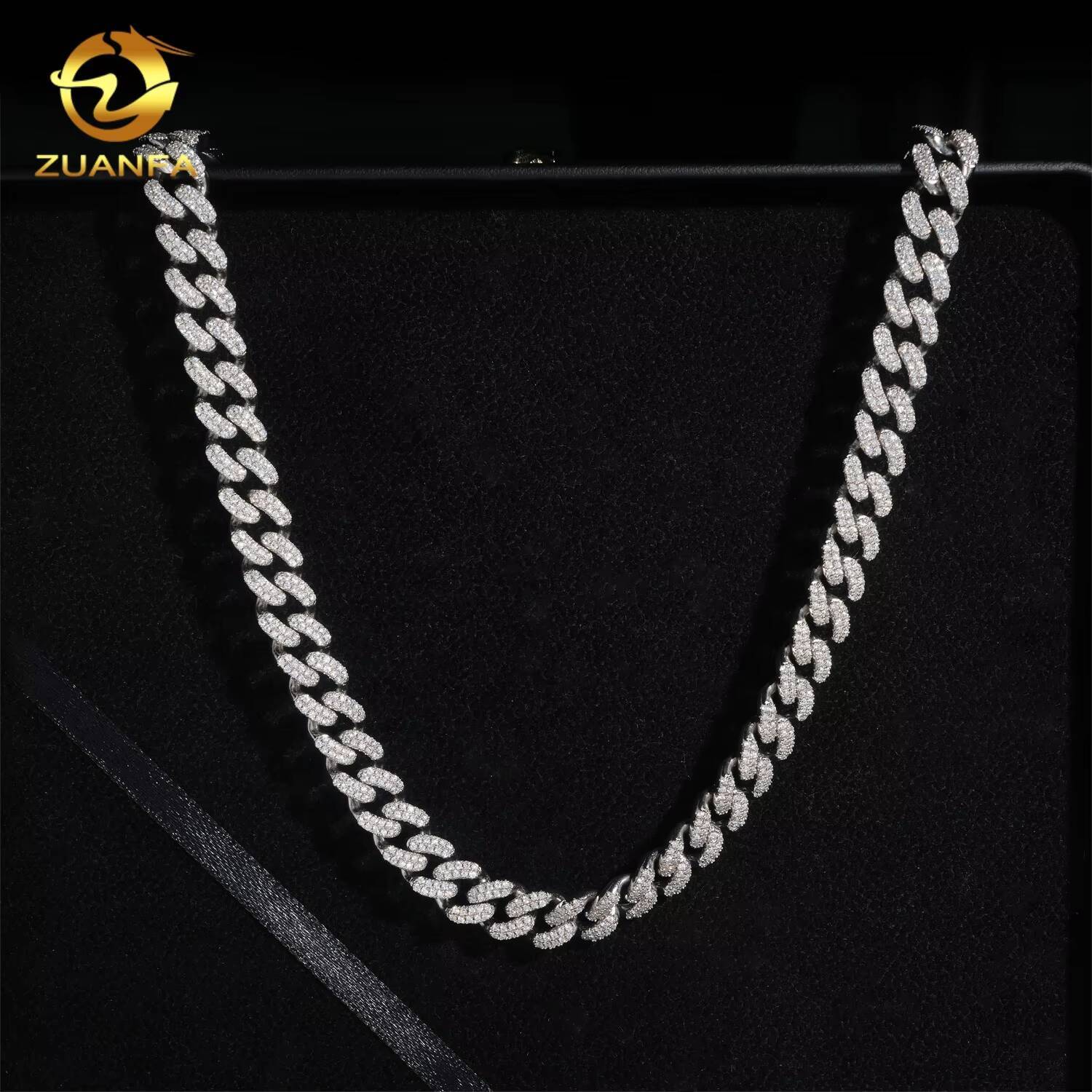 Hip Hop Style GRA Certificate High Quality 925 Sterling Silver Iced 10mm Moissanite Cuban Link Chain Necklace